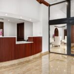 L'Ambiance front desk