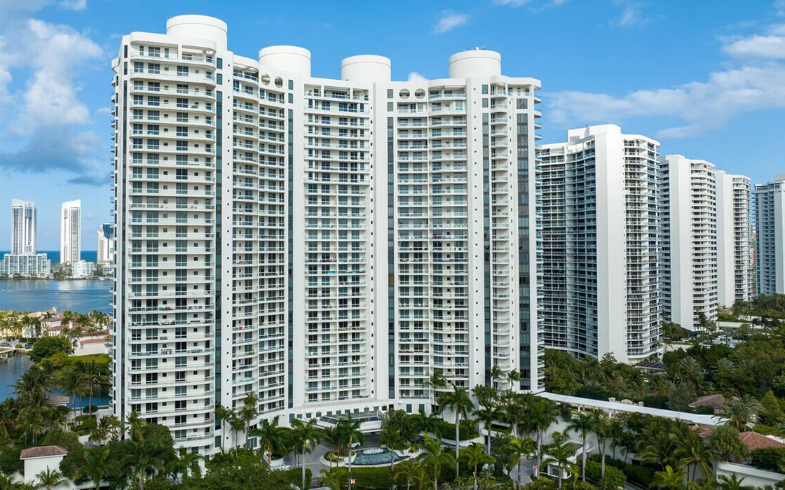 bella mare condominium
